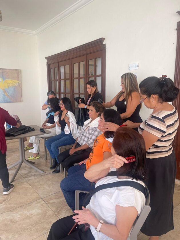 Taller Presencial – Tratamientos y Keratinas KOOI - Image 11